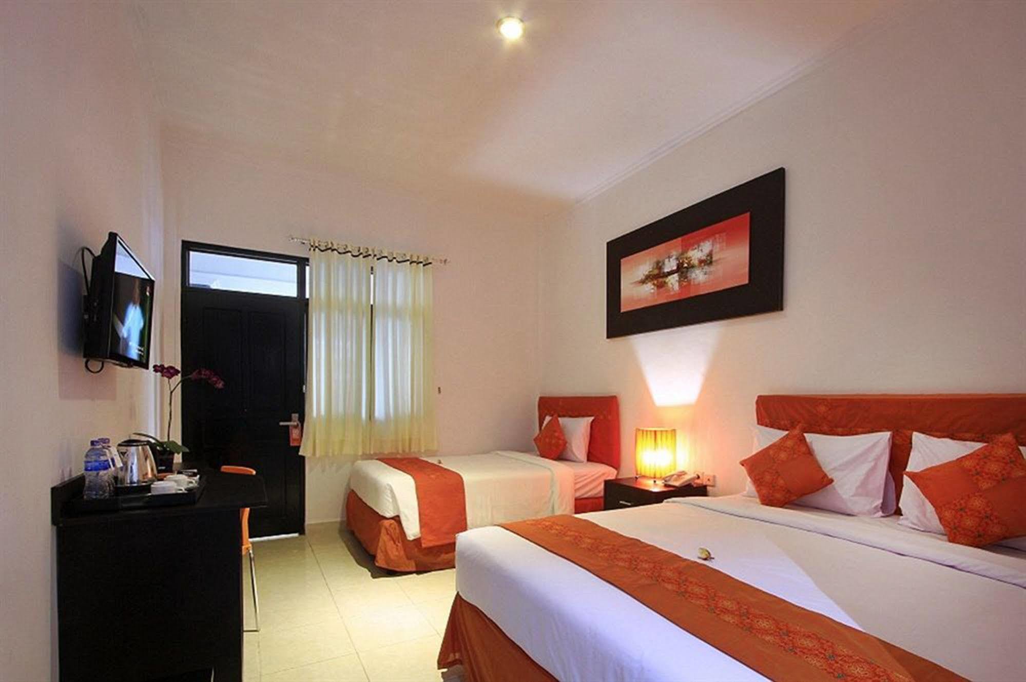Kubu Anyar Hotel Kuta Lombok Exterior foto